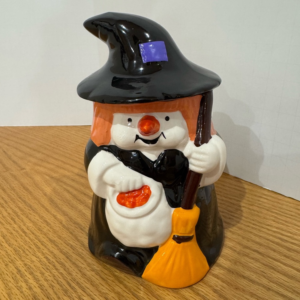 Halloween Witch 1990s vintage planter container